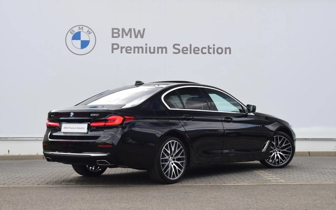 BMW Seria 5 cena 254900 przebieg: 32200, rok produkcji 2023 z Żerków małe 232